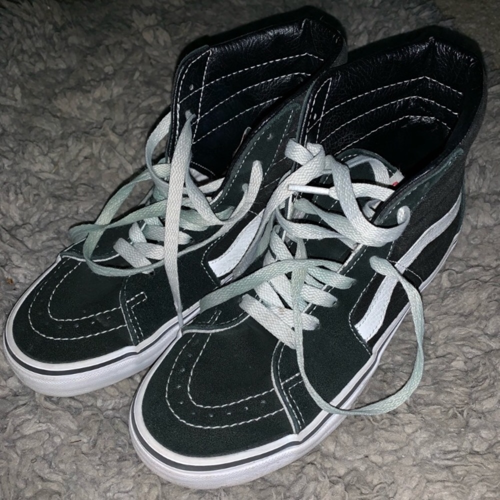 Vans Hi Top - Picture 2 of 3